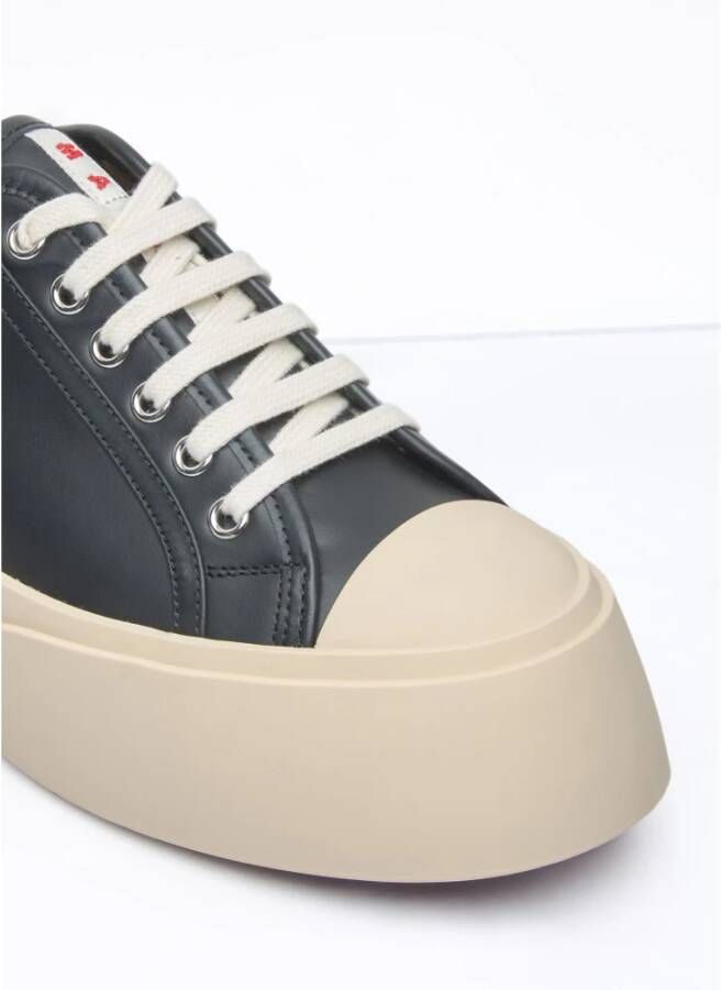 Marni Glanzende Leren Veterschoenen Black Dames