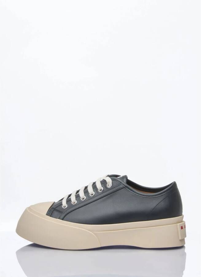 Marni Glanzende Leren Veterschoenen Black Dames