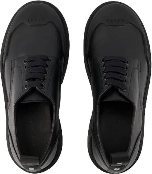 Marni Pre-owned Leather flats Black Dames