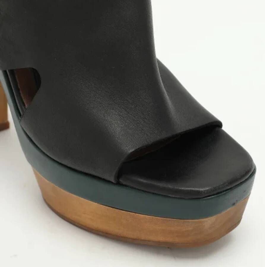 Marni Pre-owned Leather sandals Black Dames