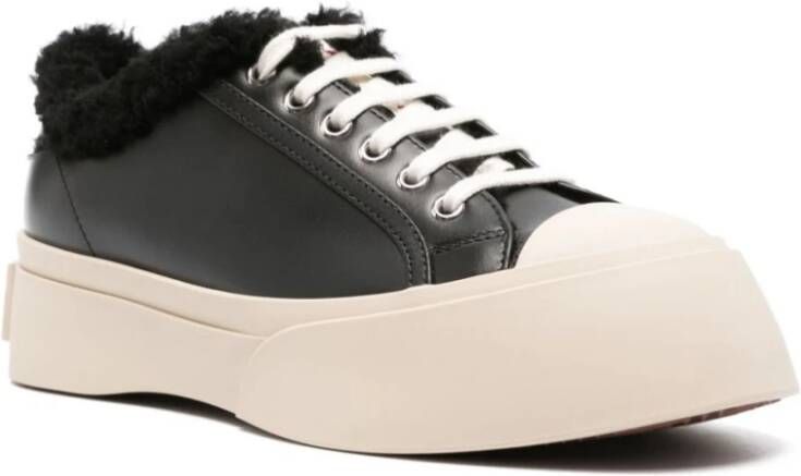 Marni Zwarte Sneakers met Faux-Shearling Voering Black Dames