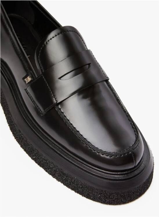 Max Mara Klassieke Crepe Loafers Black Dames