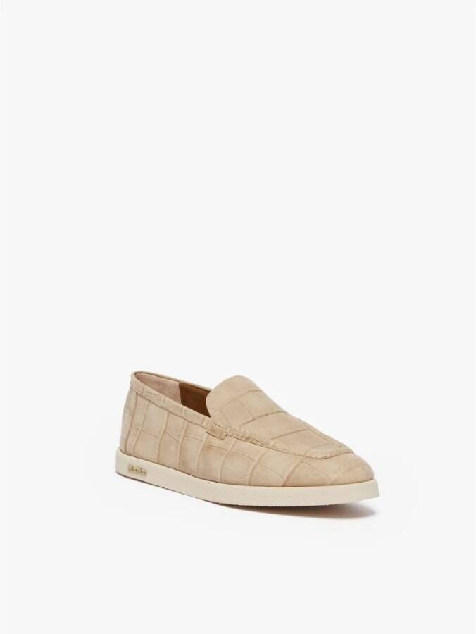 Max Mara Loafers met Krokodillentextuur Beige Dames