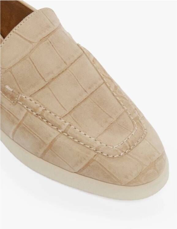 Max Mara Loafers met Krokodillentextuur Beige Dames