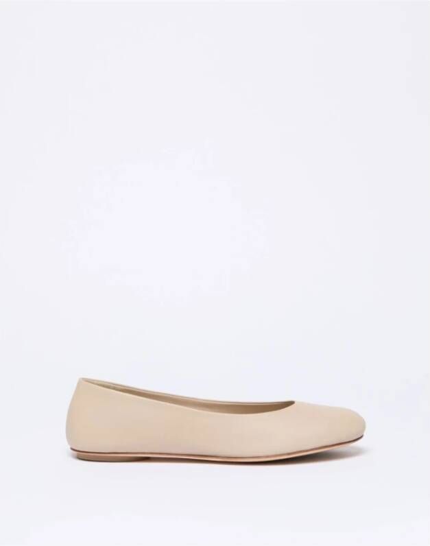 Max Mara Weekend Luxe Leren Ballerina Flats Beige Dames