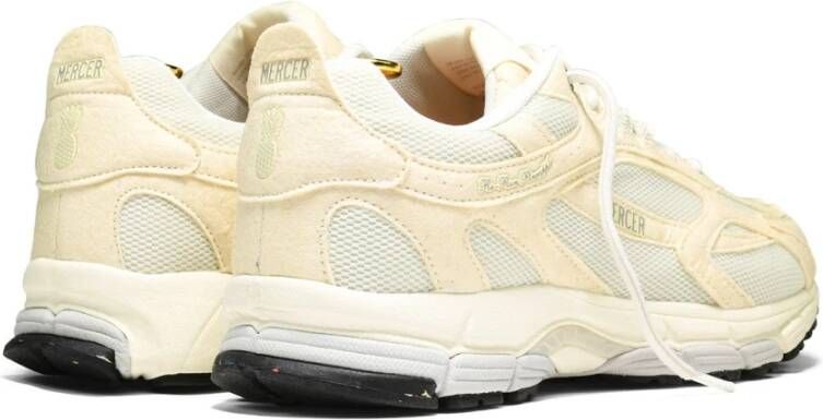 Mercer Amsterdam Ananas Leren Sneakers Beige Dames