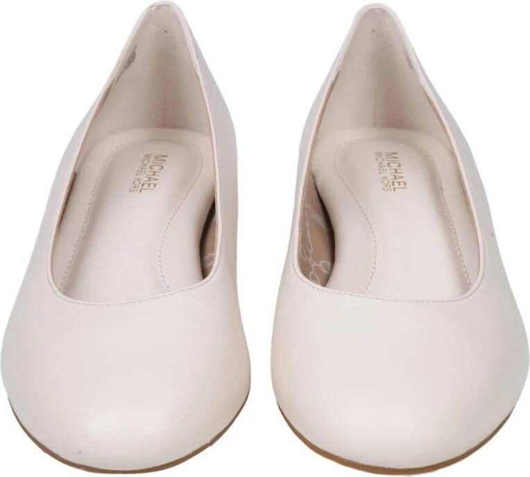 Michael Kors Crème Leren Ballet Flats met Ketting Beige Dames