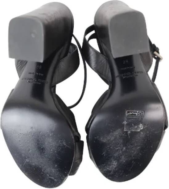 Michael Kors Pre-owned Leather sandals Black Dames