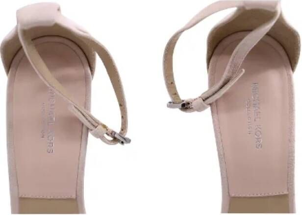 Michael Kors Pre-owned Suede sandals Beige Dames