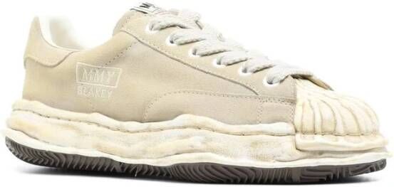 Mihara Yasuhiro Grijze Leren Sneaker met Geborduurd Logo Beige Heren