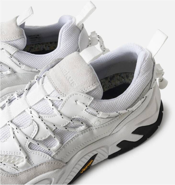 Mikakus Barcelona Stralend Witte Nylon Sneakers Ss24 Gray Dames