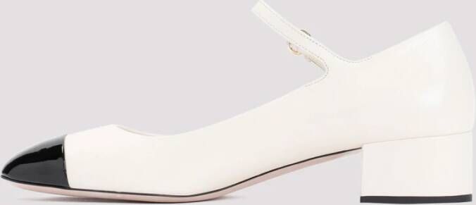 Miu Ivoor Lederen Amandel Teen Pumps Beige Dames