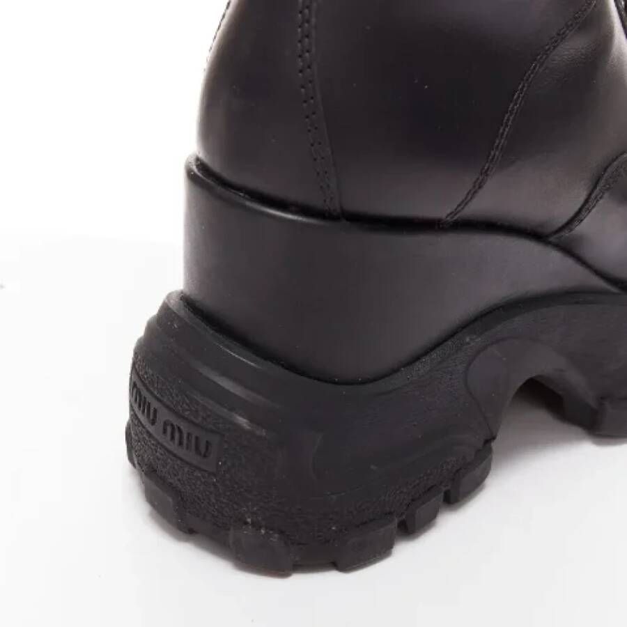 Miu Pre-owned Fabric boots Black Dames