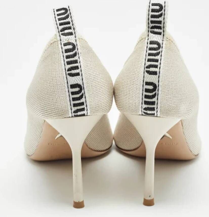 Miu Pre-owned Fabric heels Gray Dames