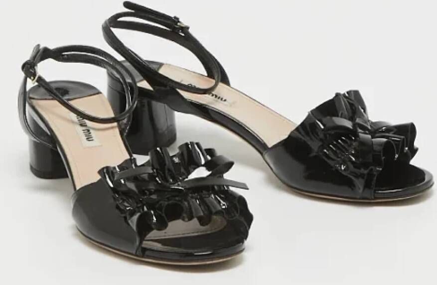 Miu Pre-owned Fabric sandals Black Dames