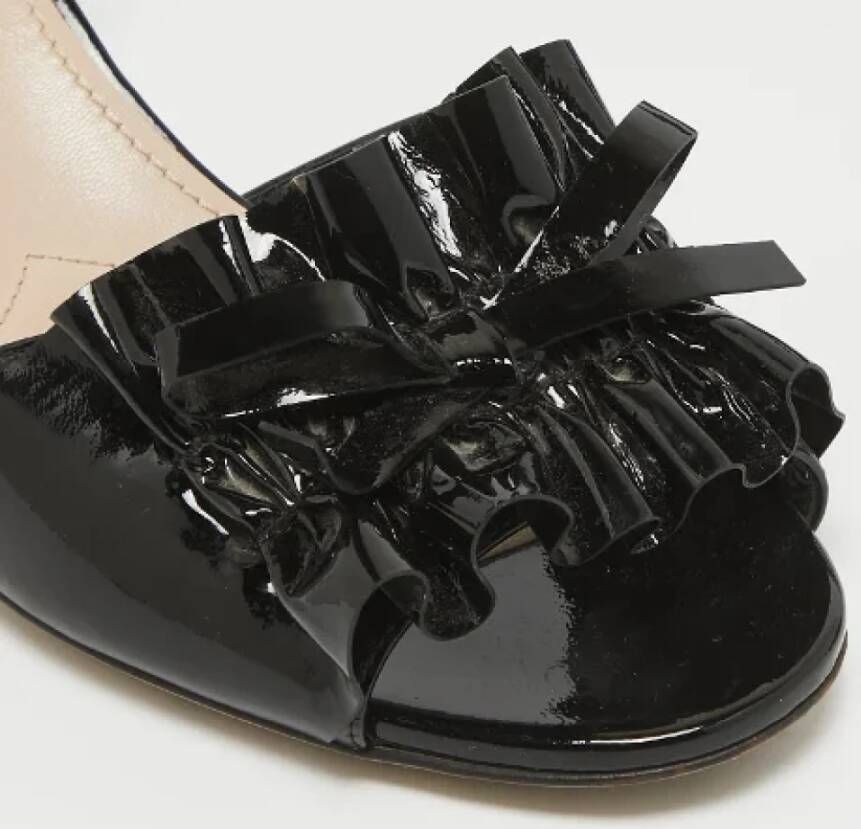 Miu Pre-owned Fabric sandals Black Dames