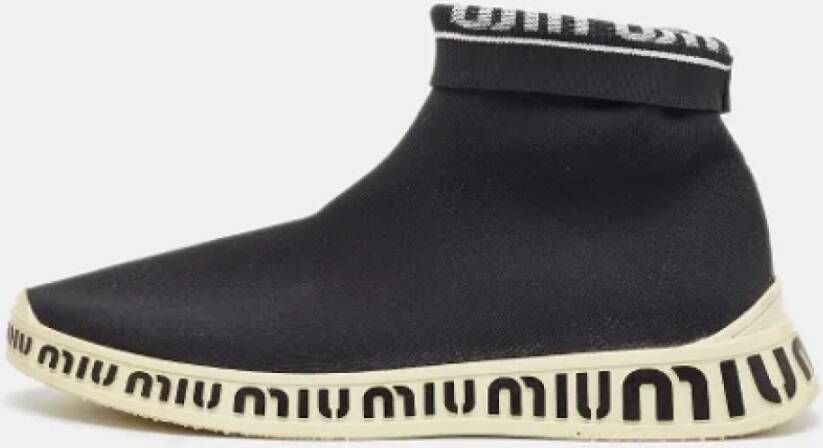 Miu Pre-owned Fabric sneakers Black Dames