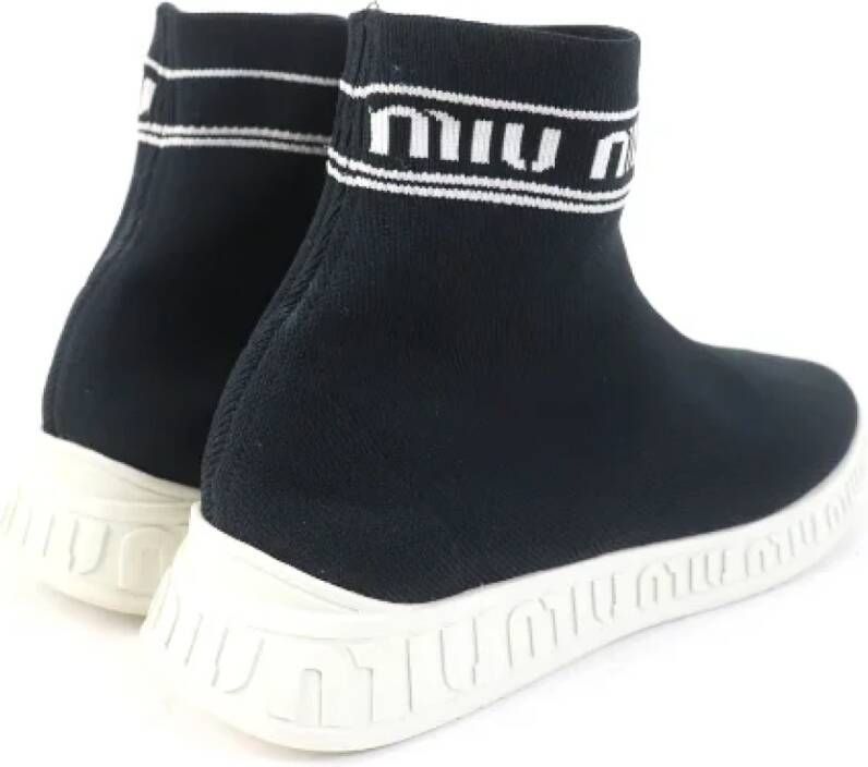 Miu Pre-owned Fabric sneakers Black Dames