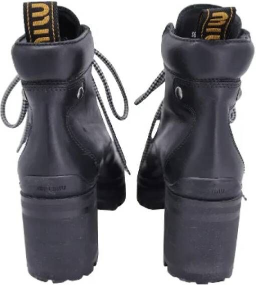 Miu Pre-owned Leather boots Black Dames