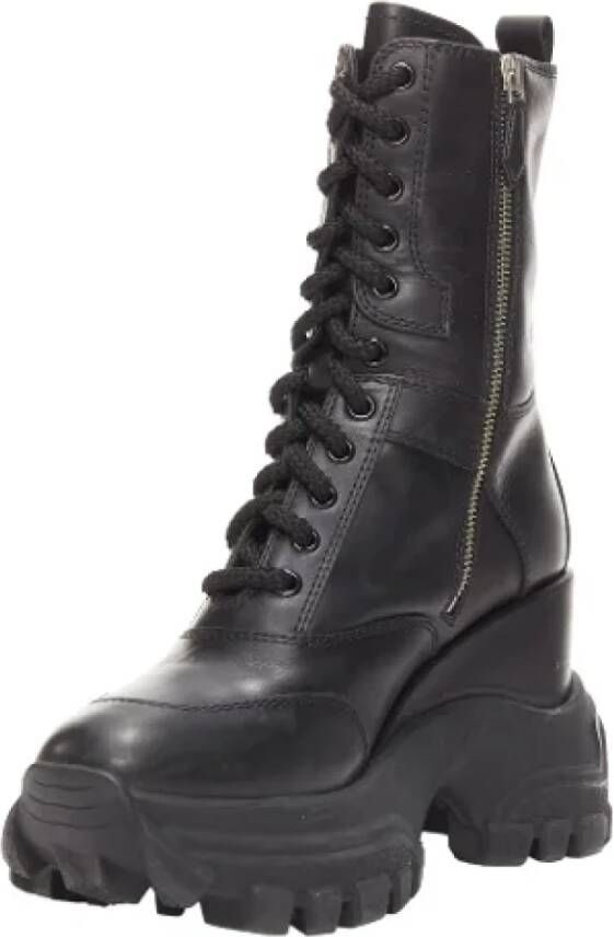 Miu Pre-owned Leather boots Black Dames