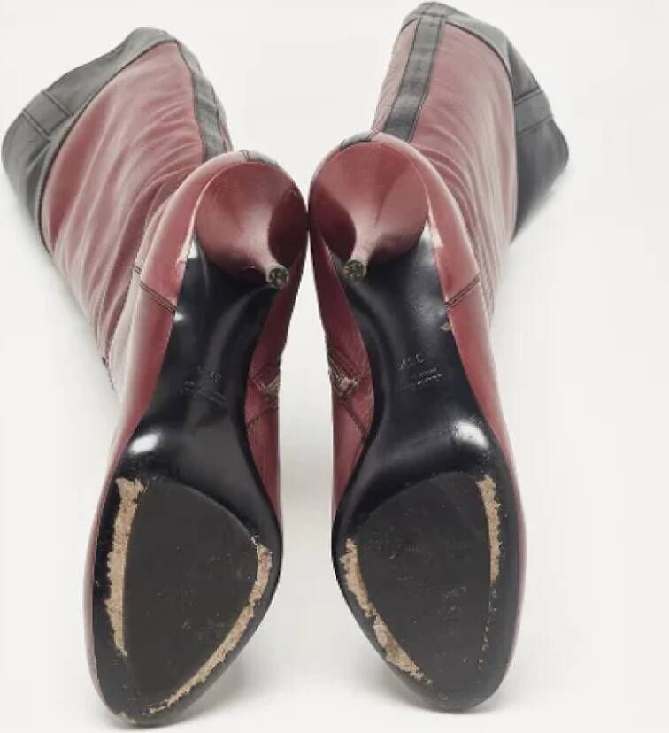 Miu Pre-owned Leather boots Red Dames