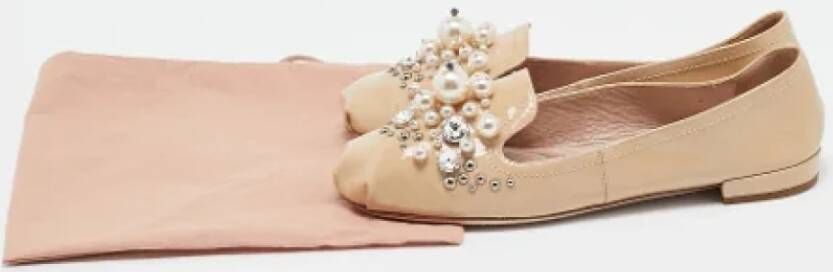 Miu Pre-owned Leather flats Beige Dames