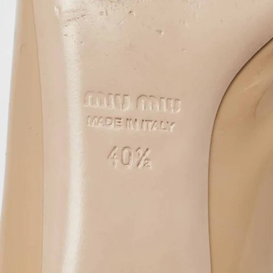 Miu Pre-owned Leather flats Beige Dames