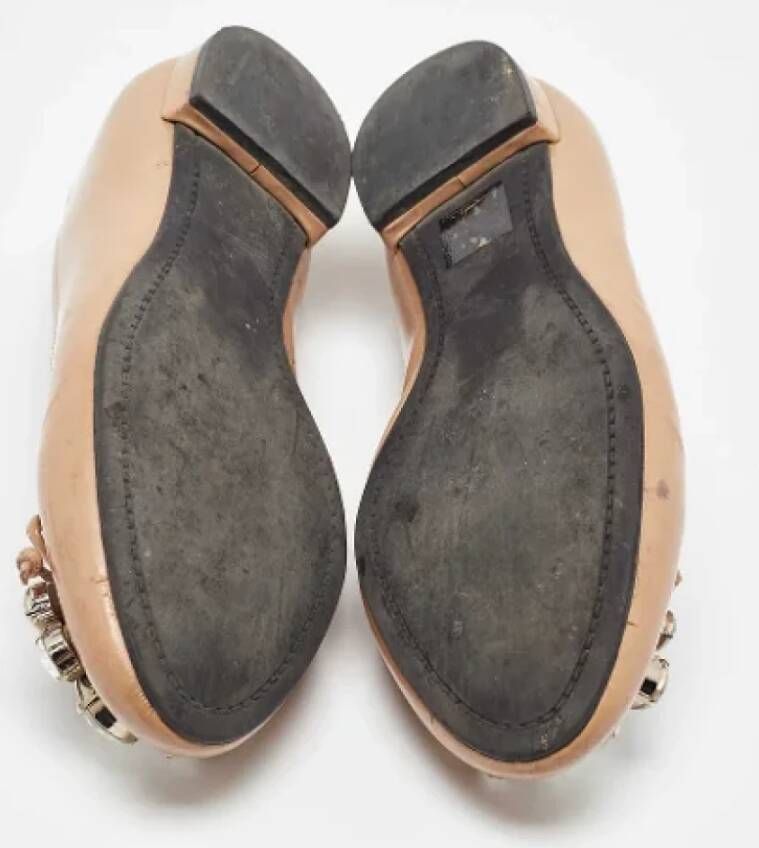 Miu Pre-owned Leather flats Beige Dames