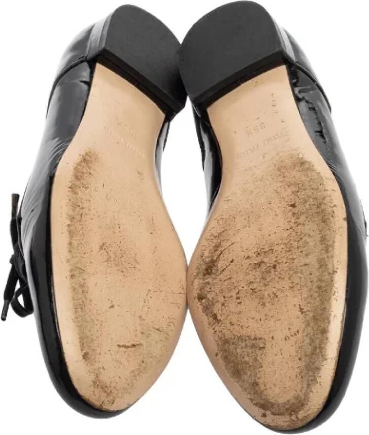 Miu Pre-owned Leather flats Black Dames