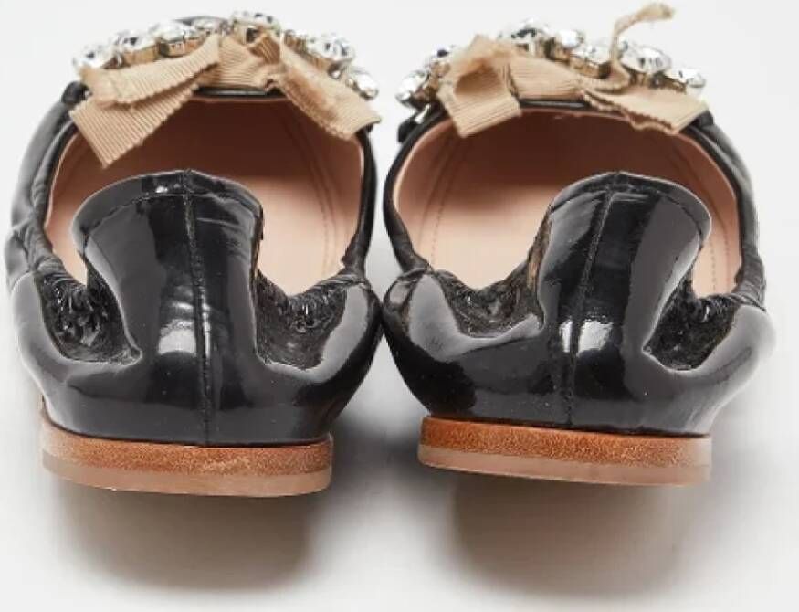 Miu Pre-owned Leather flats Black Dames