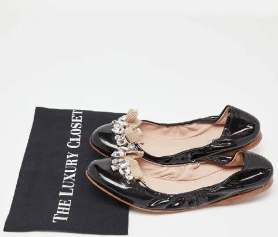 Miu Pre-owned Leather flats Black Dames