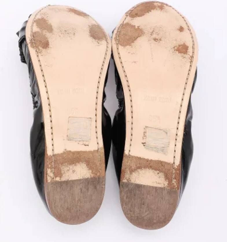 Miu Pre-owned Leather flats Black Dames