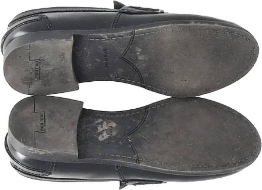 Miu Pre-owned Leather flats Black Dames