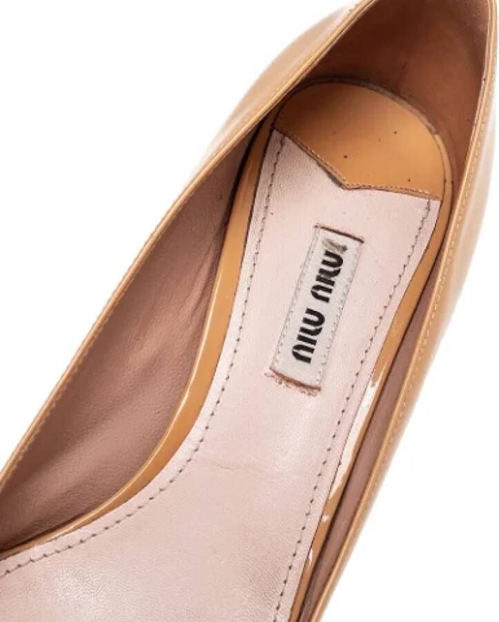 Miu Pre-owned Leather heels Beige Dames