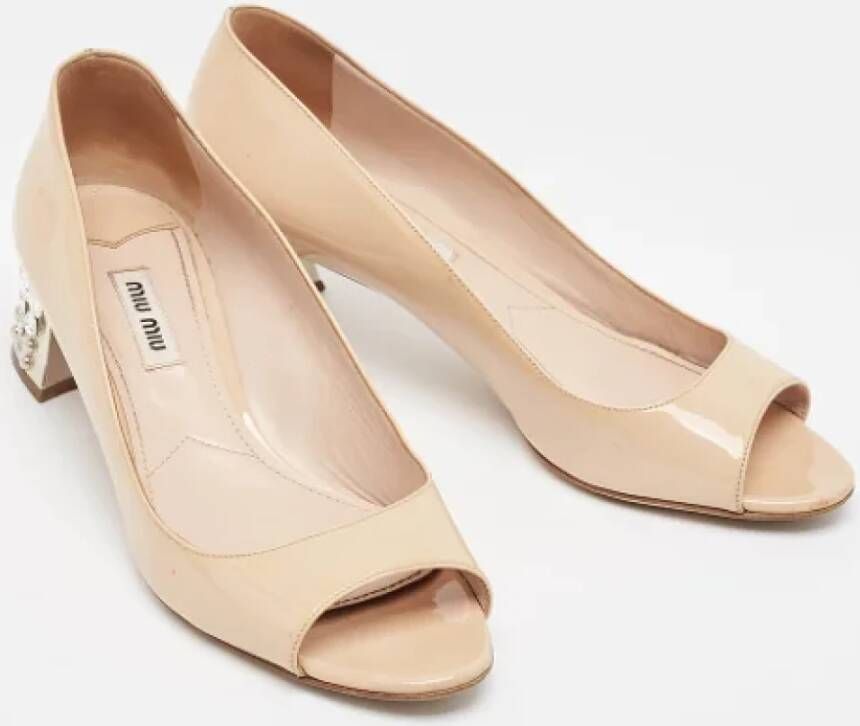 Miu Pre-owned Leather heels Beige Dames