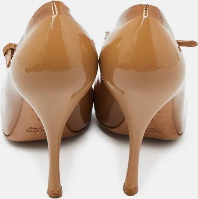 Miu Pre-owned Leather heels Beige Dames