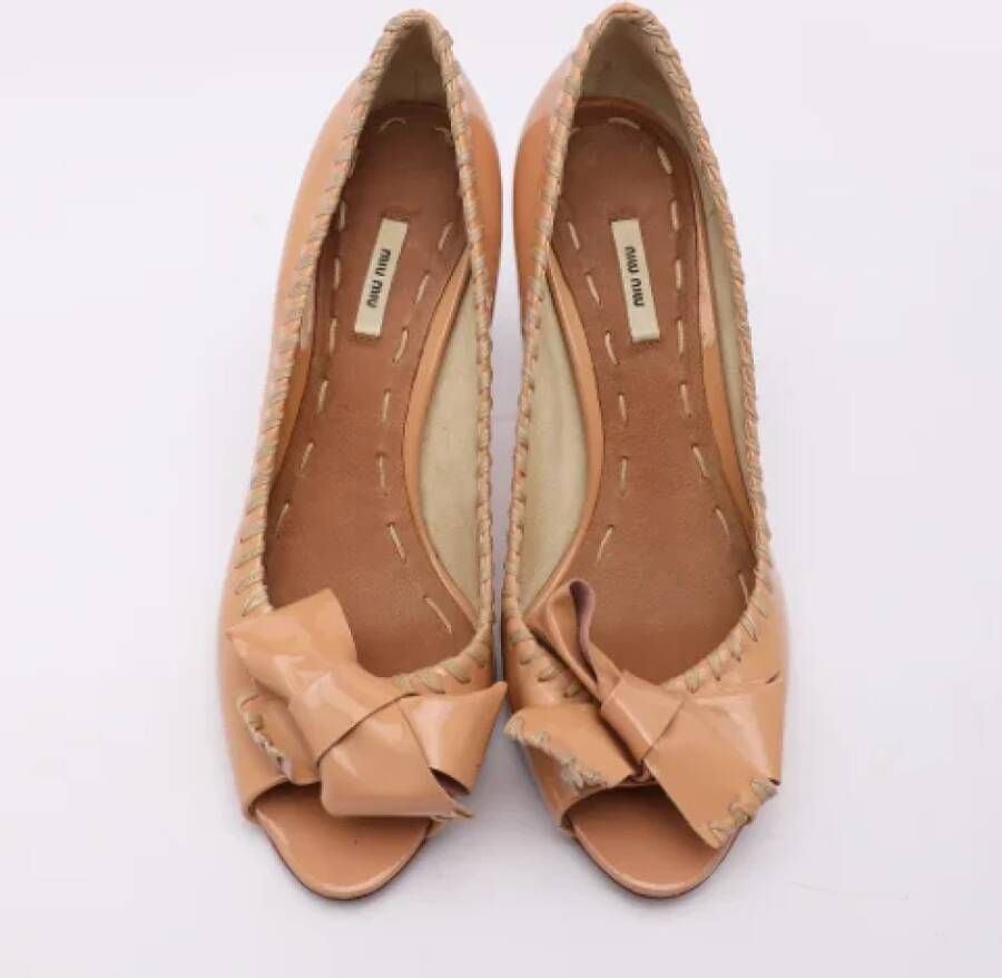 Miu Pre-owned Leather heels Beige Dames