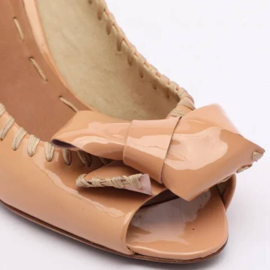 Miu Pre-owned Leather heels Beige Dames