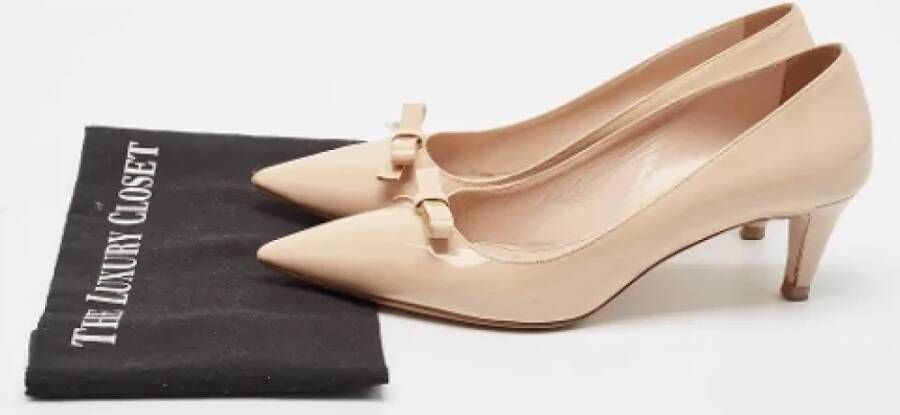 Miu Pre-owned Leather heels Beige Dames