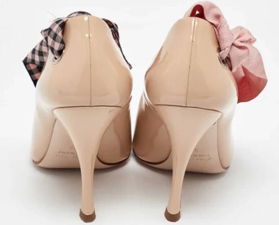 Miu Pre-owned Leather heels Beige Dames