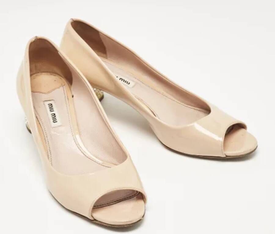 Miu Pre-owned Leather heels Beige Dames