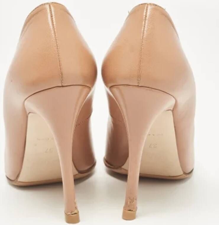 Miu Pre-owned Leather heels Brown Dames