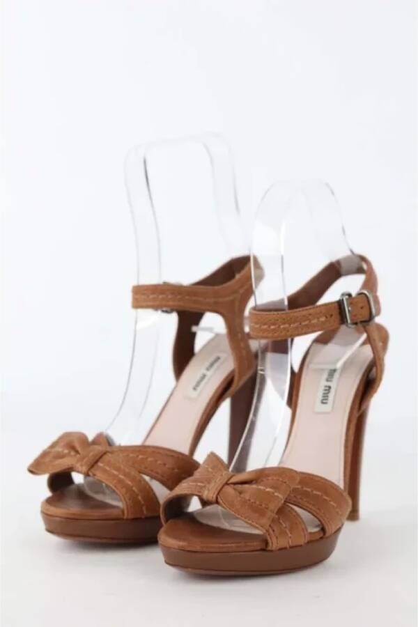 Miu Pre-owned Leather heels Brown Dames