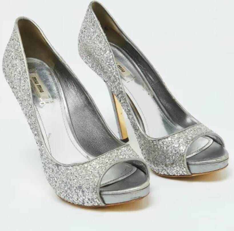 Miu Pre-owned Leather heels Gray Dames