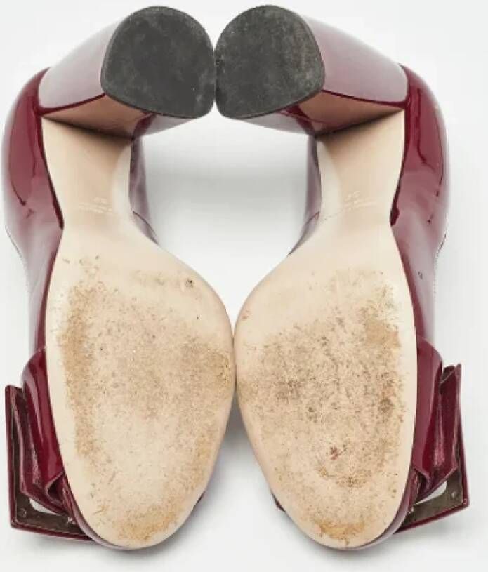 Miu Pre-owned Leather heels Red Dames