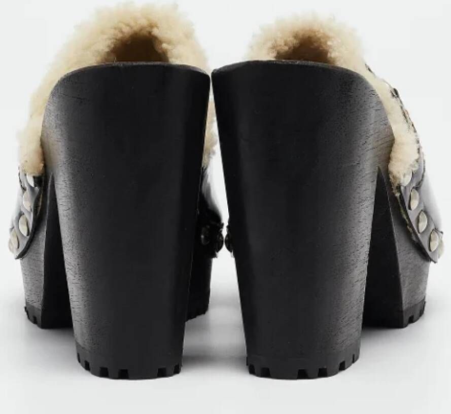 Miu Pre-owned Leather mules Black Dames