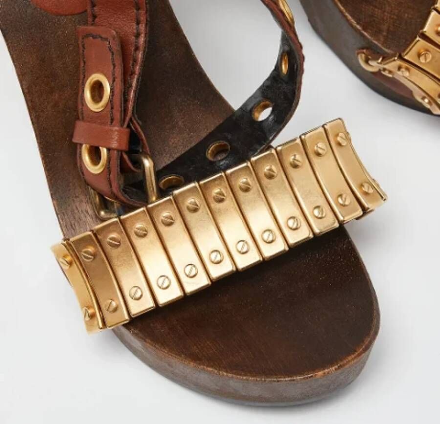 Miu Pre-owned Leather sandals Brown Dames