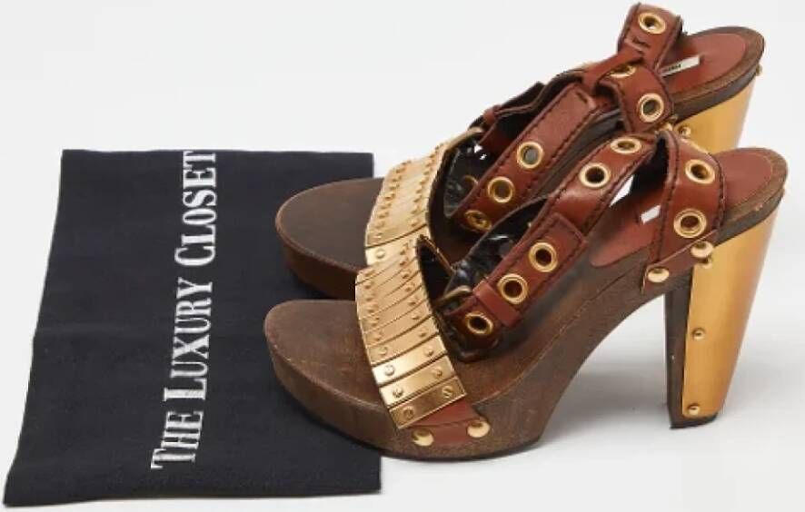 Miu Pre-owned Leather sandals Brown Dames