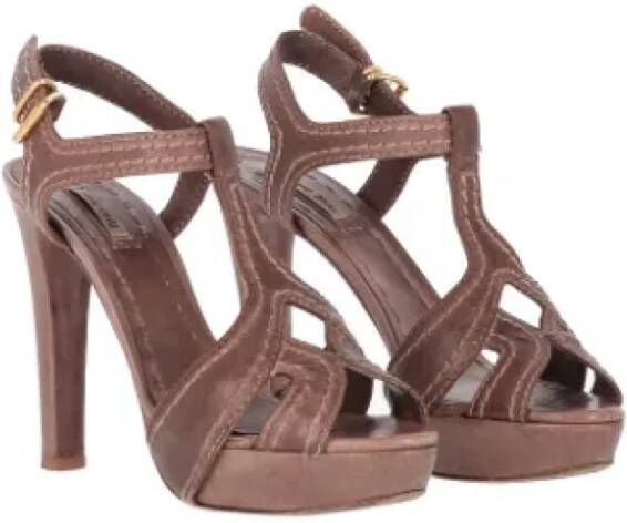 Miu Pre-owned Leather sandals Brown Dames