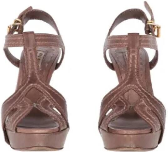 Miu Pre-owned Leather sandals Brown Dames